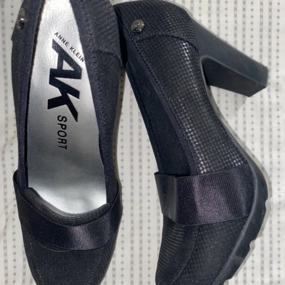 Black Anne Klein Heels